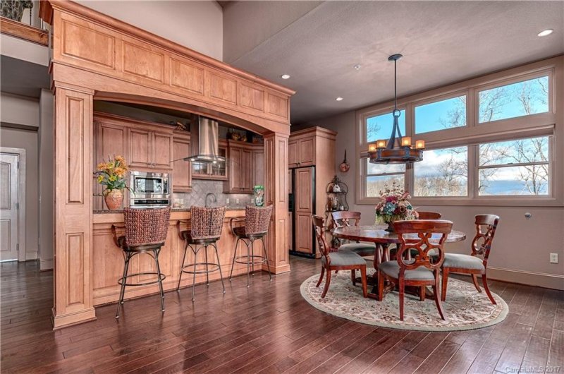 Property image 5 at 4 Chimney Crest Drive, Asheville, NC 28806