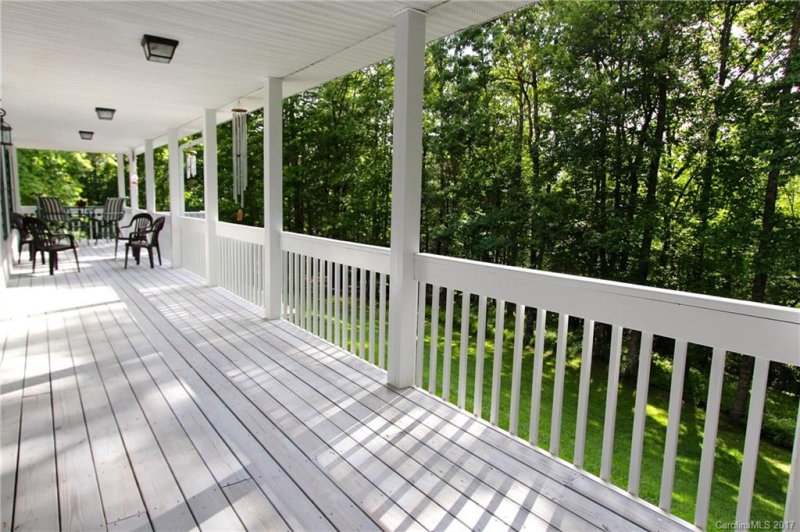 Property image 4 at 180 Sassafras Lane, Cedar Mountain, NC 28718