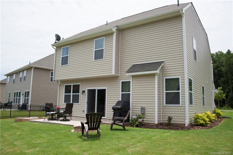 Property image 3 at 2043 Lakebridge Drive, Fort Mill, SC 29715