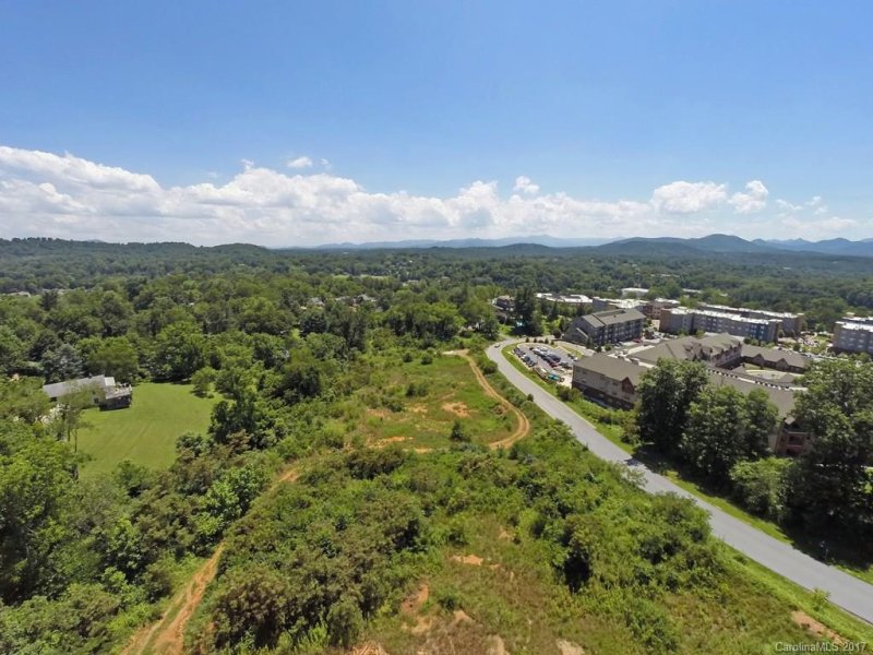 Property image 4 at 1h Josephine Lane, Asheville, NC 28804