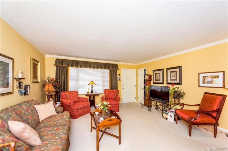 Property image 2 at 102 Boyd Drive, Flat Rock, NC 28731