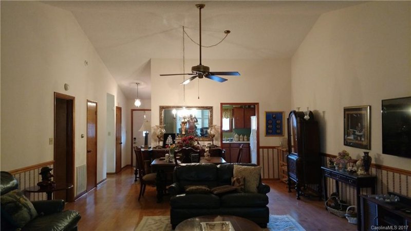 Property image 3 at 902 Wellington Hills Circle, Salisbury, NC 28147