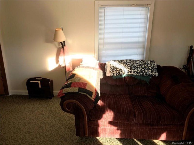 Property image 5 at 1208 Brook Path Trail, Denver, NC 28037