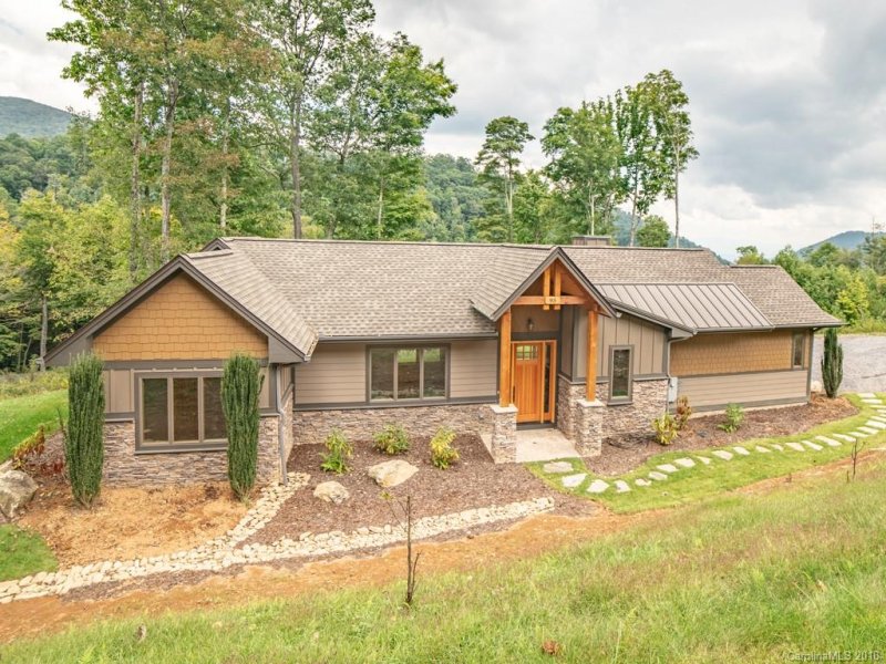 Property image 3 at 93 Black Bear Run, Mars Hill, NC 28754