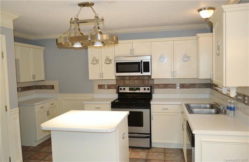 Property image 3 at 2920 Hosta Drive, Charlotte, NC 28269