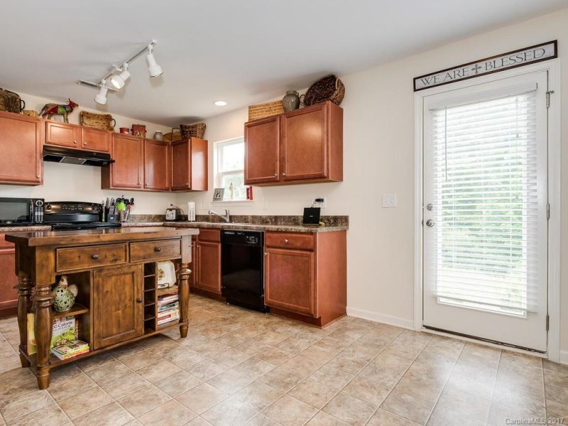 Property image 5 at 2062 Gunnars Ridge Road, Lancaster, SC 29720
