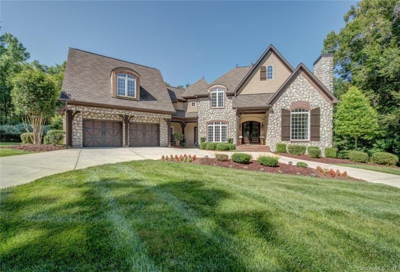 Property image 2 at 8021 Water View Drive, Belmont, NC 28012