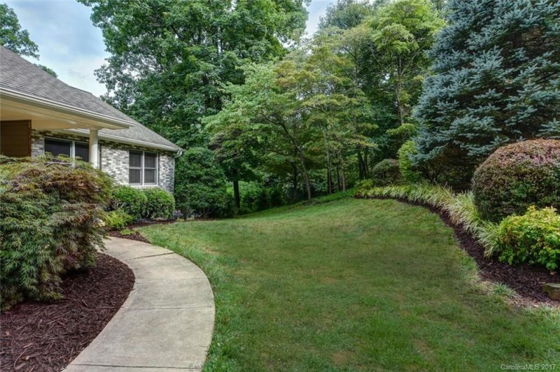 Property image 2 at 42 Gaston Mountain Road, Asheville, NC 28806