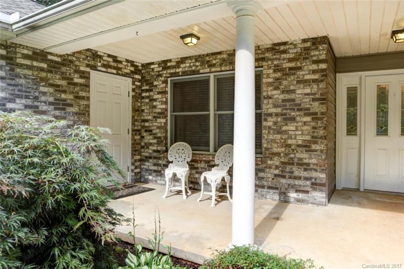 Property image 3 at 42 Gaston Mountain Road, Asheville, NC 28806