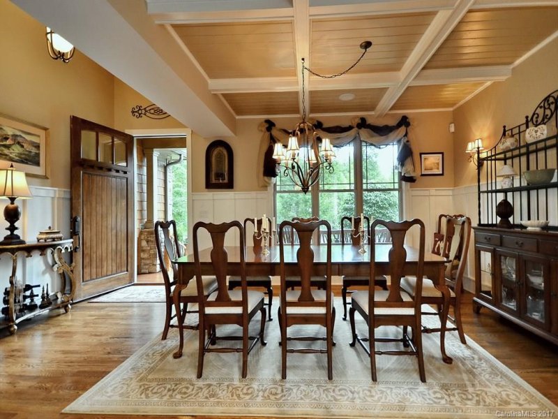 Property image 4 at 90 N Ridgeview Hill Drive, Hendersonville, NC 28791