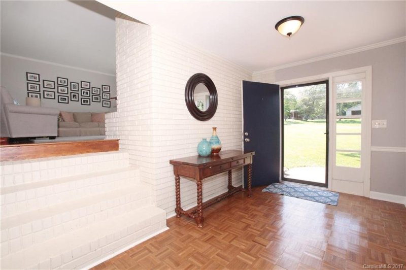 Property image 3 at 120 Peachtree Street, Belmont, NC 28012