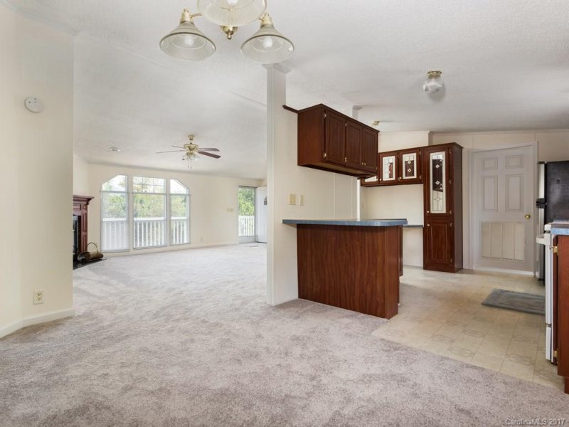 Property image 2 at 302 Golden Aster Road, Swannanoa, NC 28778