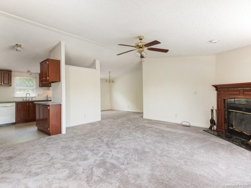 Property image 5 at 302 Golden Aster Road, Swannanoa, NC 28778