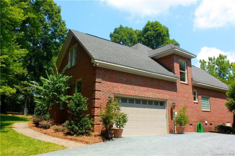 Property image 2 at 15712 Knollwood Place, Indian Trail, NC 28079