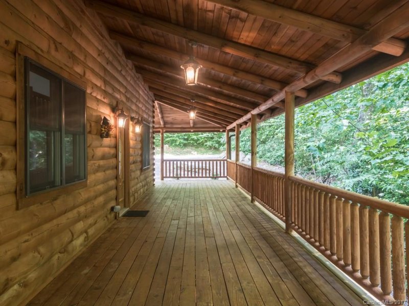 Property image 3 at 102 Carriage Drive, Fairview, NC 28730