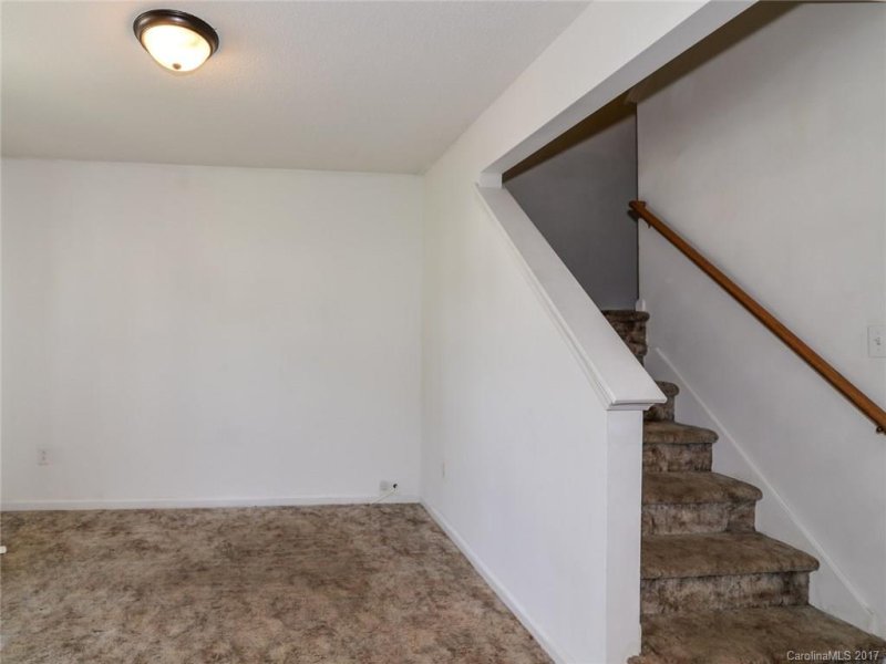 Property image 3 at 320 Touch Me Not Lane, Charlotte, NC 28216