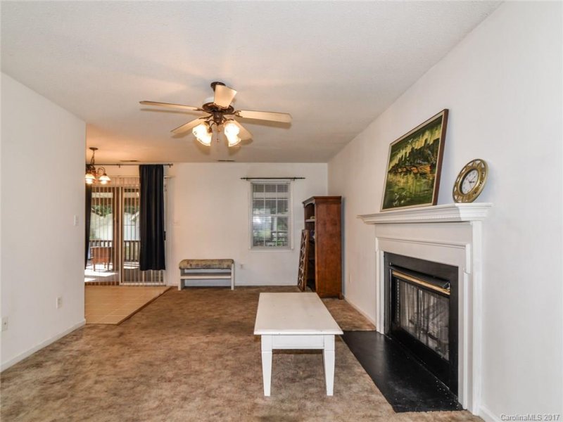 Property image 5 at 320 Touch Me Not Lane, Charlotte, NC 28216