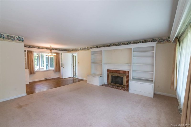 Property image 3 at 775 Caribou Road, Asheville, NC 28803