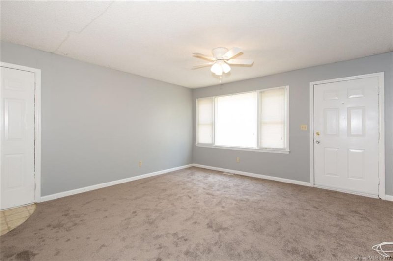 Property image 4 at 129 Hickory Lane, York, SC 29745