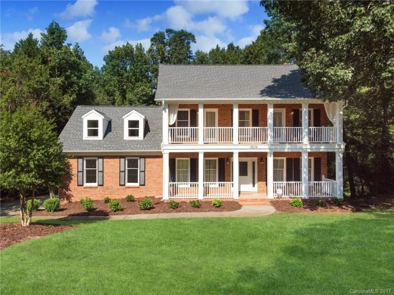 8234 County Downs Lane