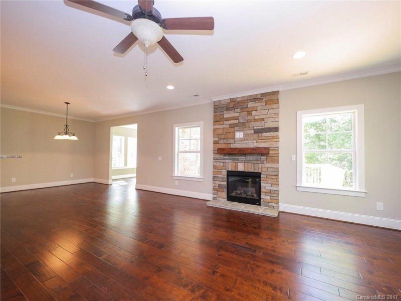 Property image 5 at 272 Mccrary Road, Mooresville, NC 28117