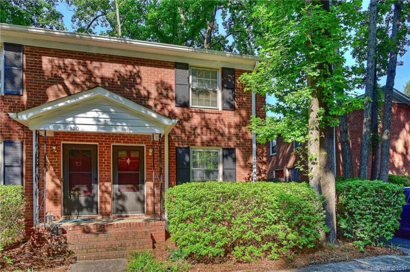 Property image 3 at 918 Hollywood Street, Charlotte, NC 28211