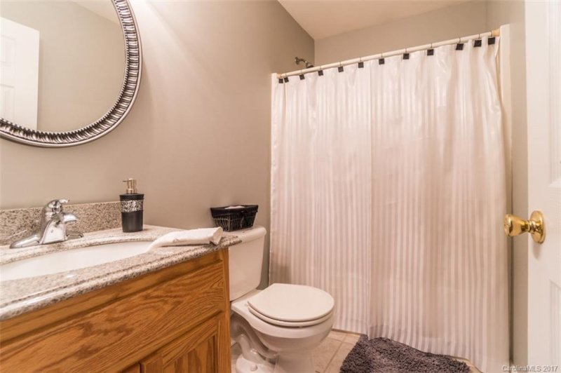 Property image 3 at 4217 Hemingway Drive, Hickory, NC 28601