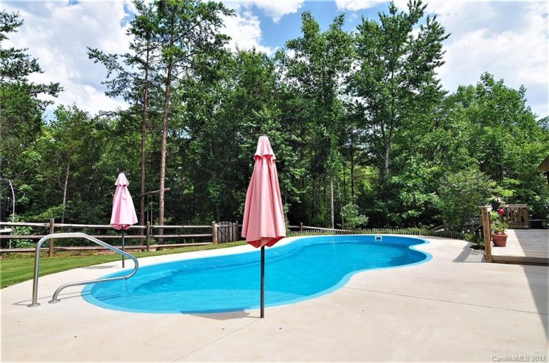 Property image 2 at 244 Mills Plantation Circle, Troutman, NC 28166