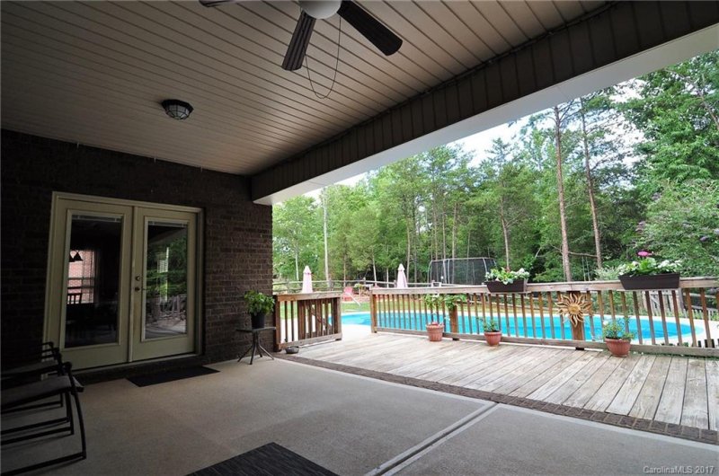 Property image 5 at 244 Mills Plantation Circle, Troutman, NC 28166