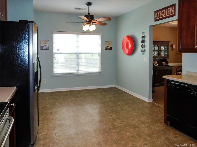 Property image 5 at 6411 Sackett Way, Charlotte, NC 28269