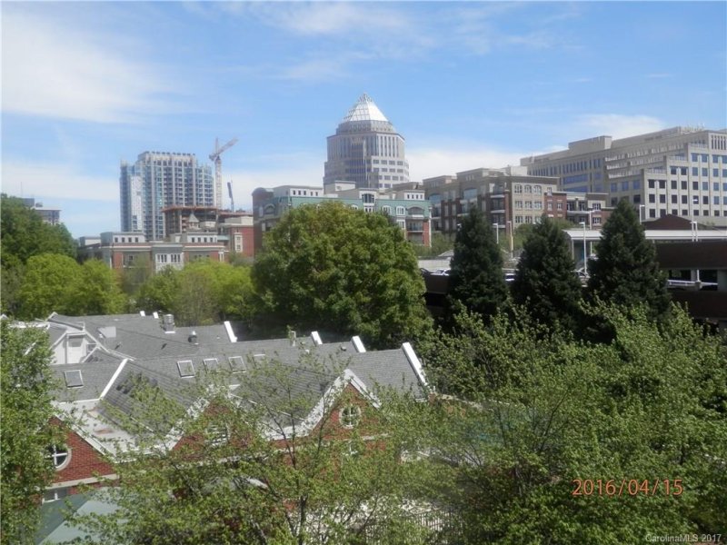 Property image 3 at 224 N Poplar Street, Charlotte, NC 28202