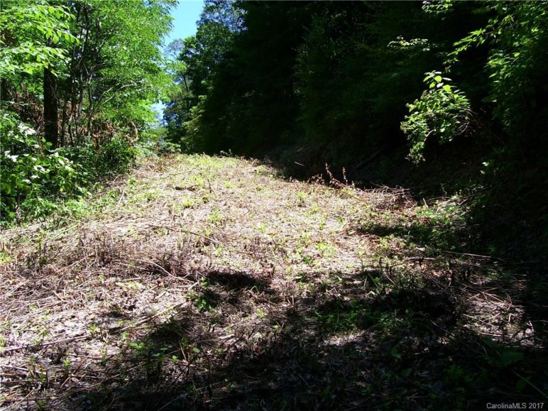 Property image 2 at 15 Bow N Arrow Cove, Waynesville, NC 28785