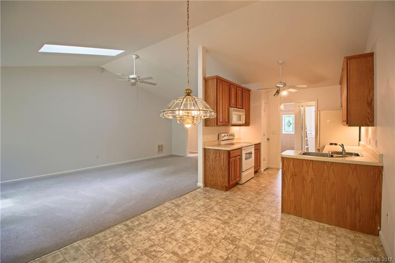 Property image 4 at 164 Allen Paul Drive, Hendersonville, NC 28791