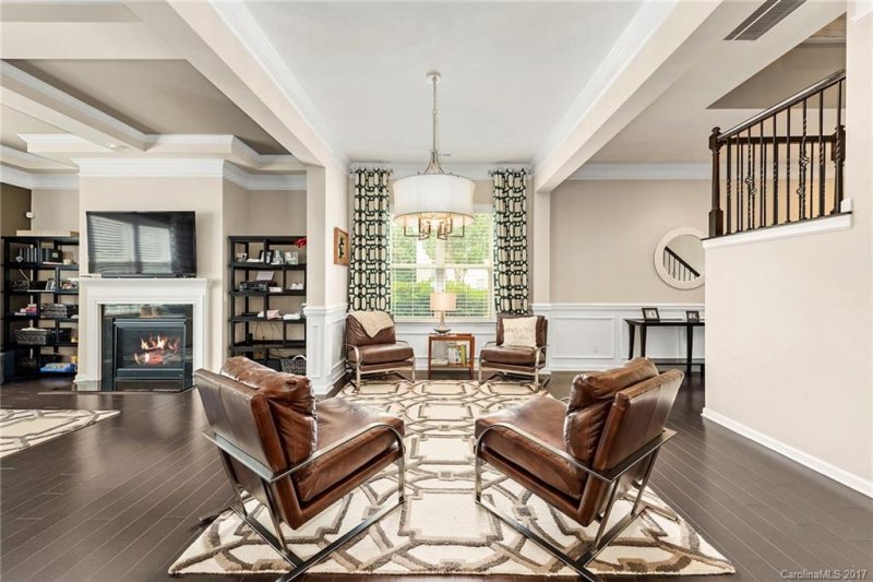 Property image 4 at 503 Dixter Lane, Charlotte, NC 28211