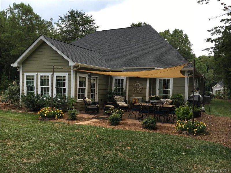 Property image 4 at 399 Ponderosa Circle, Mooresville, NC 28117