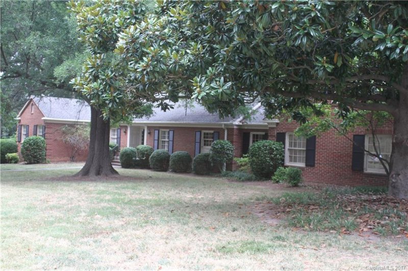 Property image 3 at 1340 Carmen Lane, Gastonia, NC 28054
