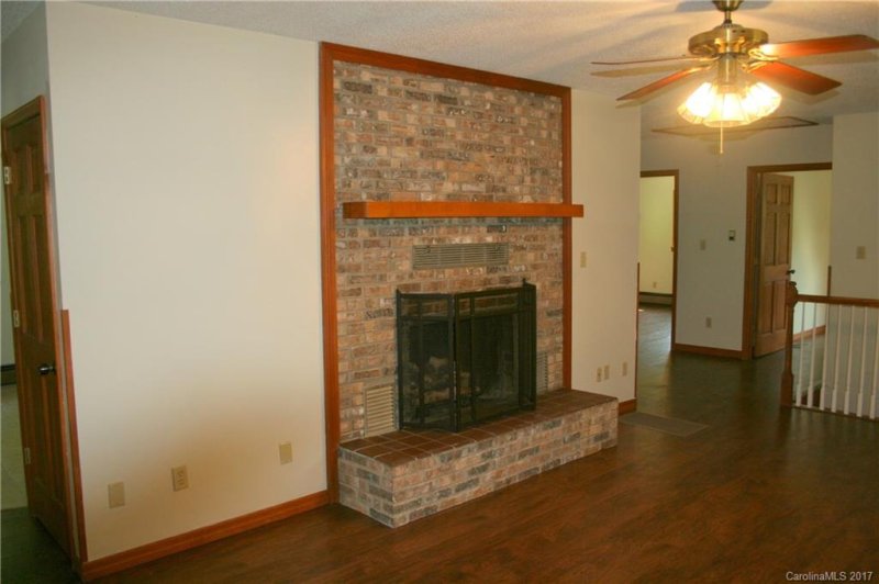 Property image 5 at 158 Green Meadow Lane, Mars Hill, NC 28754