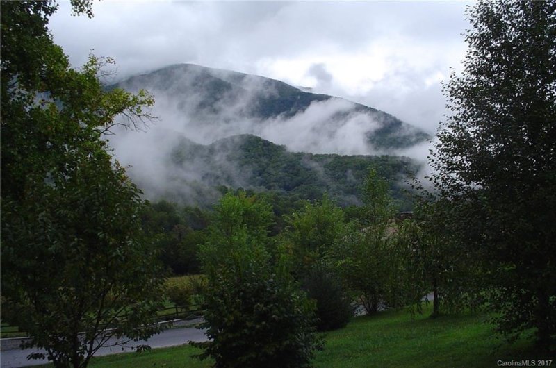 Property image 4 at 309 Sams Trail, Waynesville, NC 28786