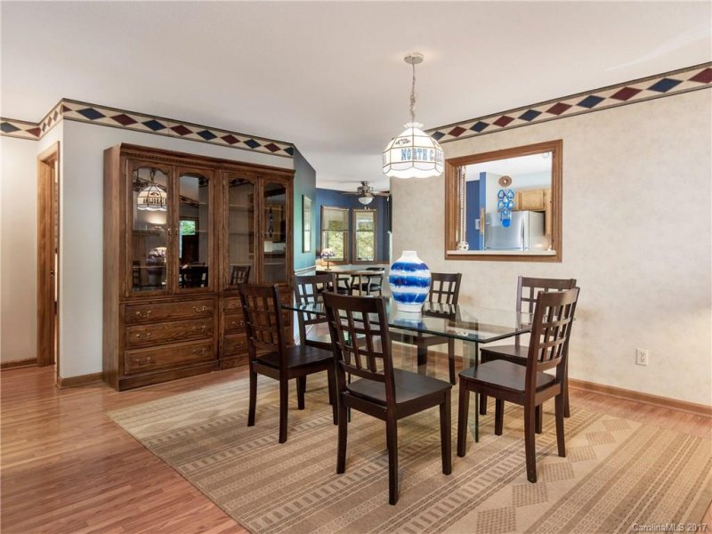 Property image 4 at 1 Brody Trail, Asheville, NC 28804