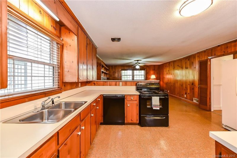 Property image 4 at 104 Davidson Street, Belmont, NC 28012