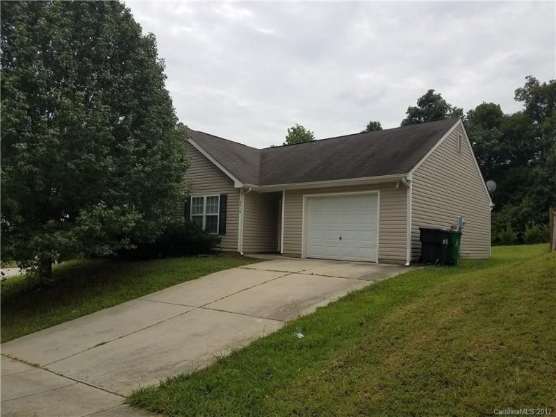 5519 Stone Bluff Court