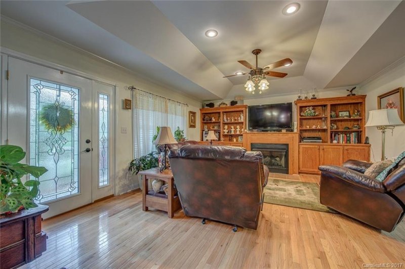 Property image 3 at 149 Harbor Point Drive, Cherryville, NC 28021