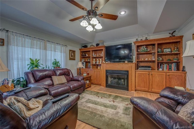 Property image 4 at 149 Harbor Point Drive, Cherryville, NC 28021