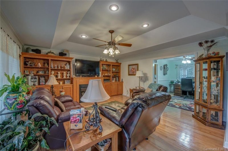 Property image 5 at 149 Harbor Point Drive, Cherryville, NC 28021