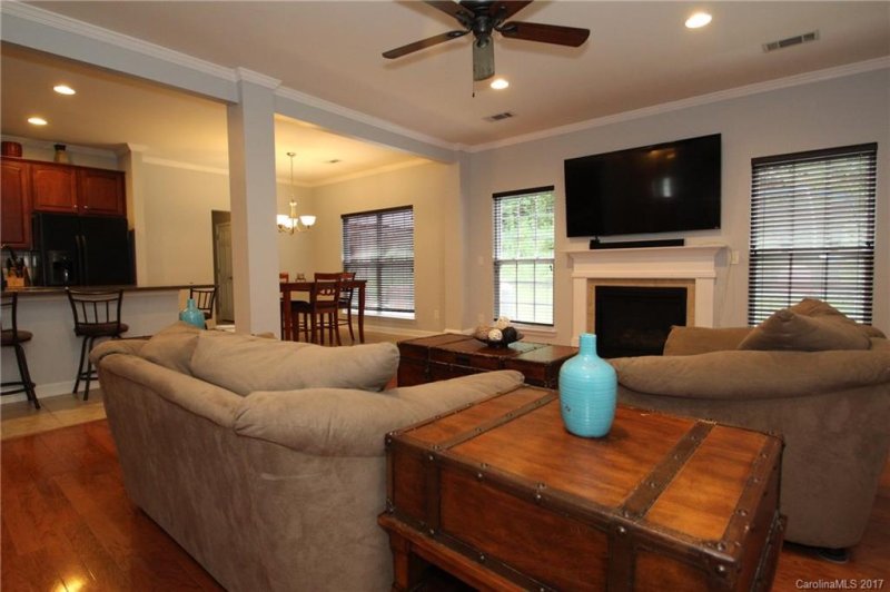 Property image 3 at 613 Ravenglass Drive, Fort Mill, SC 29715