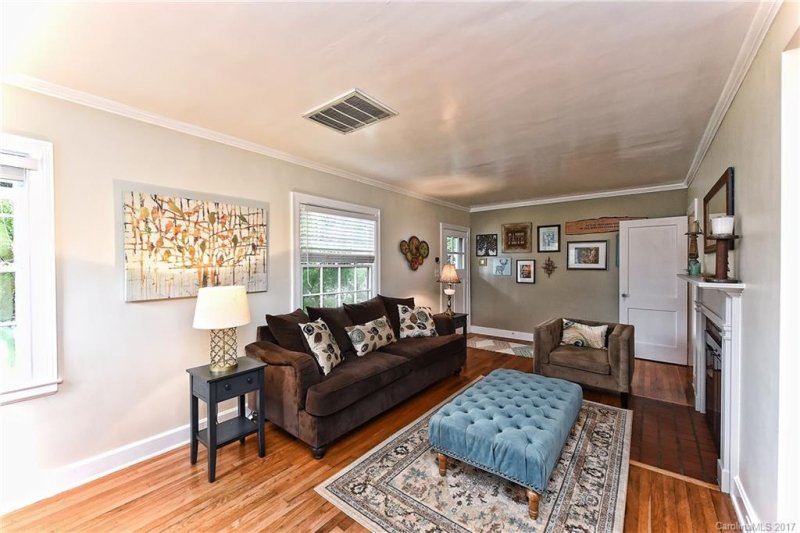 Property image 5 at 1424 Lyon Court, Charlotte, NC 28205