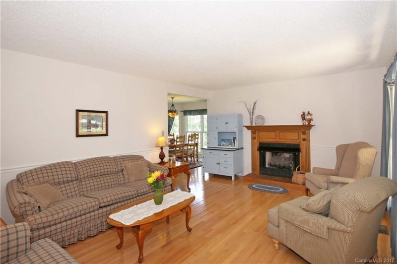 Property image 3 at 186 Castle Creek Road, Statesville, NC 28625