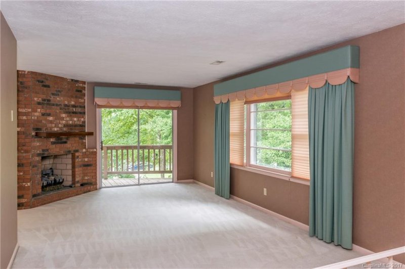 Property image 5 at 114 Castleton Lane, Hendersonville, NC 28791