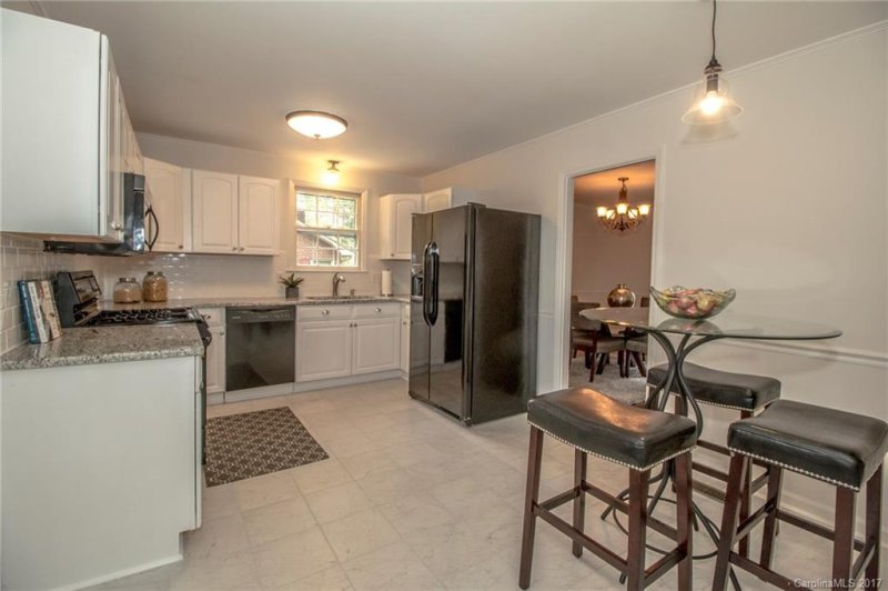 Property image 5 at 5710 Charing Place, Charlotte, NC 28211