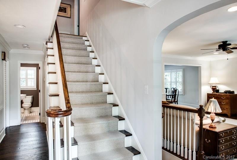 Property image 3 at 327 9th Street, Hickory, NC 28601